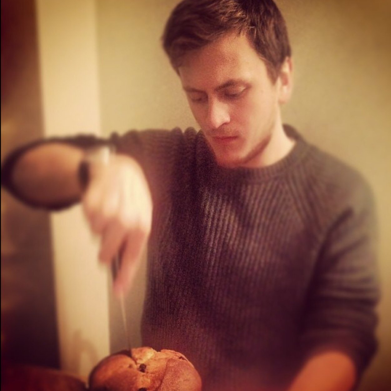 GwionDafydd's profile picture. Cristion. Annibyniaeth i Gymru. Athro Addysg Grefyddol.