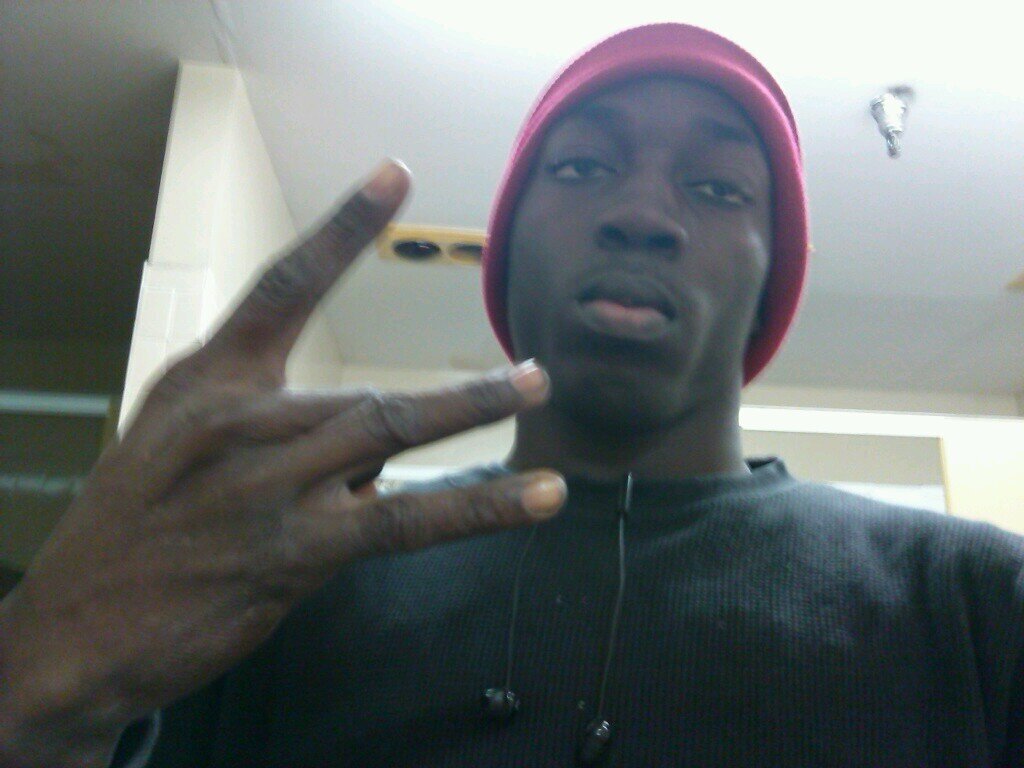 decided to join twitter again just to tweet facts follow me