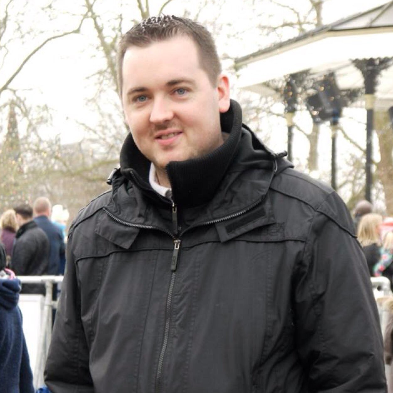 JamesSampson84's profile picture. ⚽⚽⚽⚽Footie nut, QPR till I die, proud father of 3 boys!! A sex machine...yeah baby!!⚽⚽⚽⚽