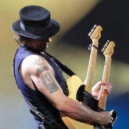 Fan site dedicated to Richie Sambora @TheRealSambora
Ran by fans Faith @faithbragg and Jani @Undeadbabygurl