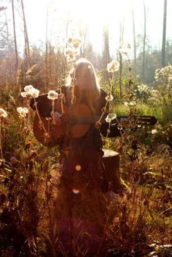 flower child • good vibes • open minded • free spirit • spread the peace • project positivity onto others
