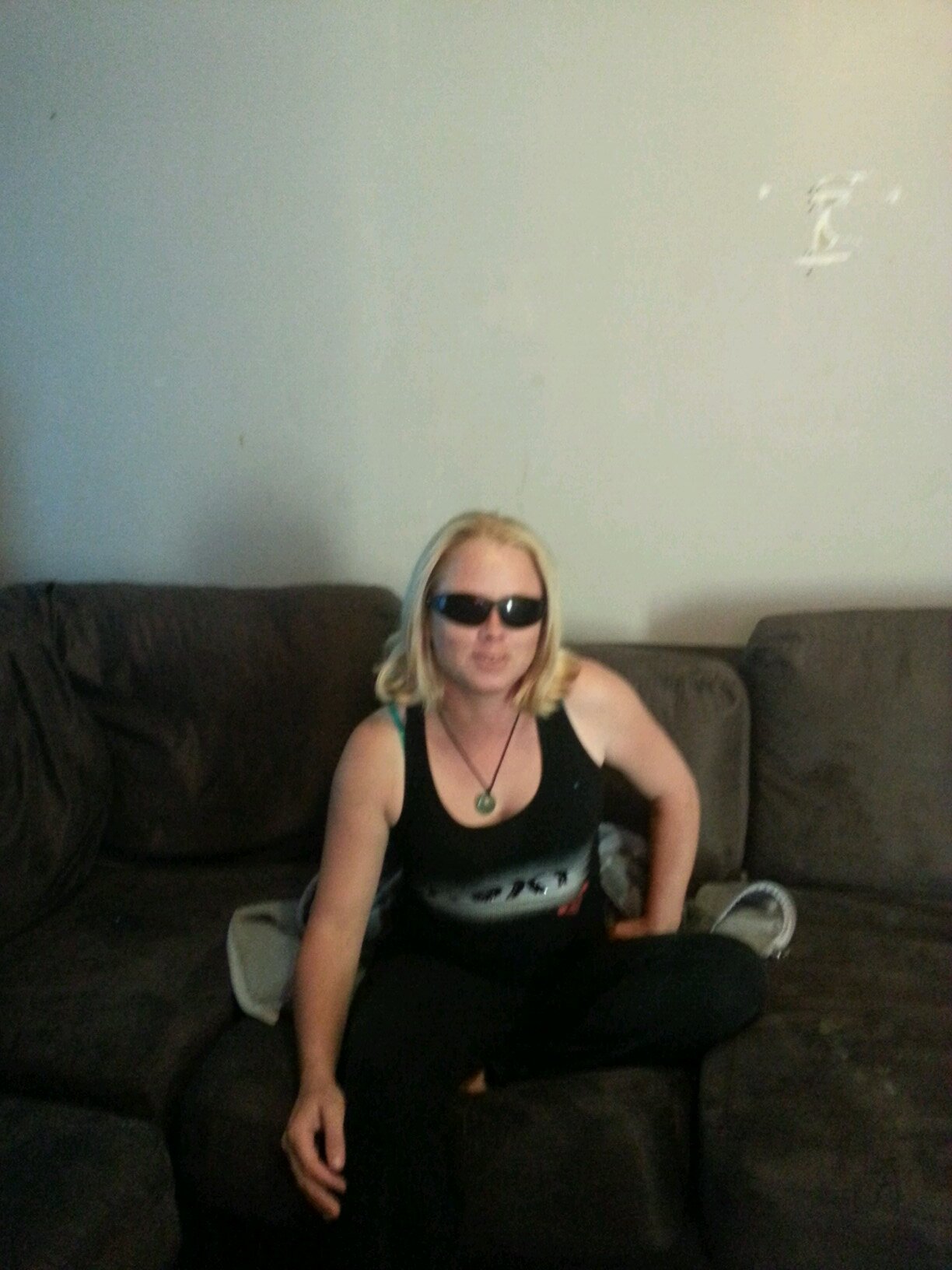 aussiel girl single I like girls