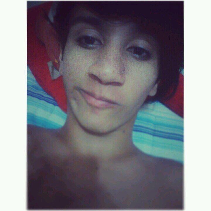 Legal,festeiro,debochado,alegre,amigo,simples, prazer Nixon Vanderbilt *_*
