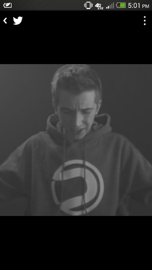 Dare__Corey's profile picture. Non-Official Twitter of Dare Corey