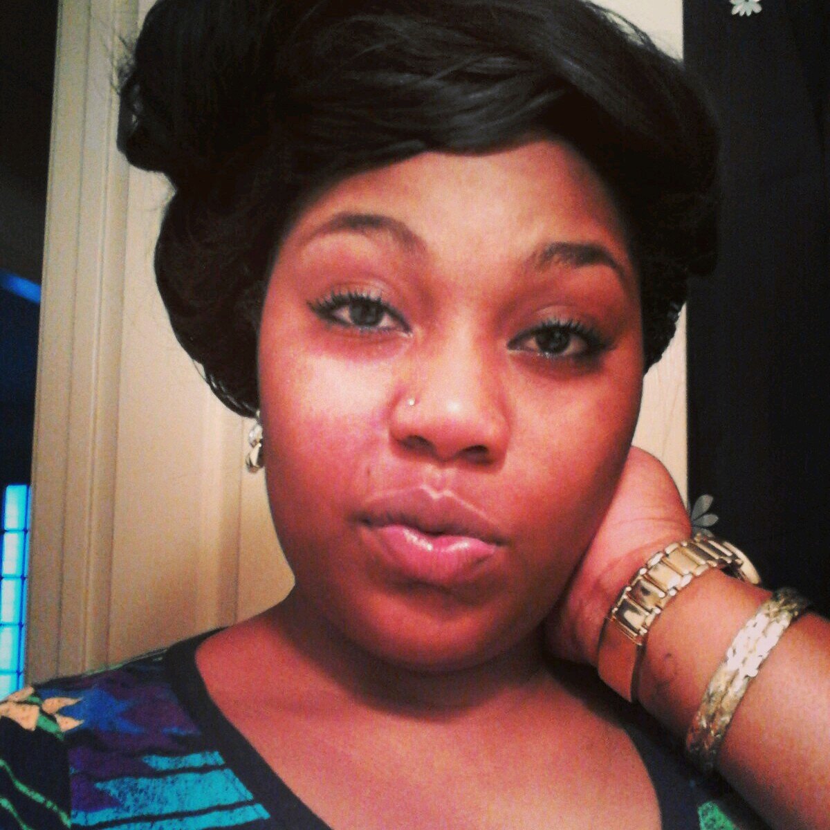 2 tears in a bucket fuck it ig @ queen_me22