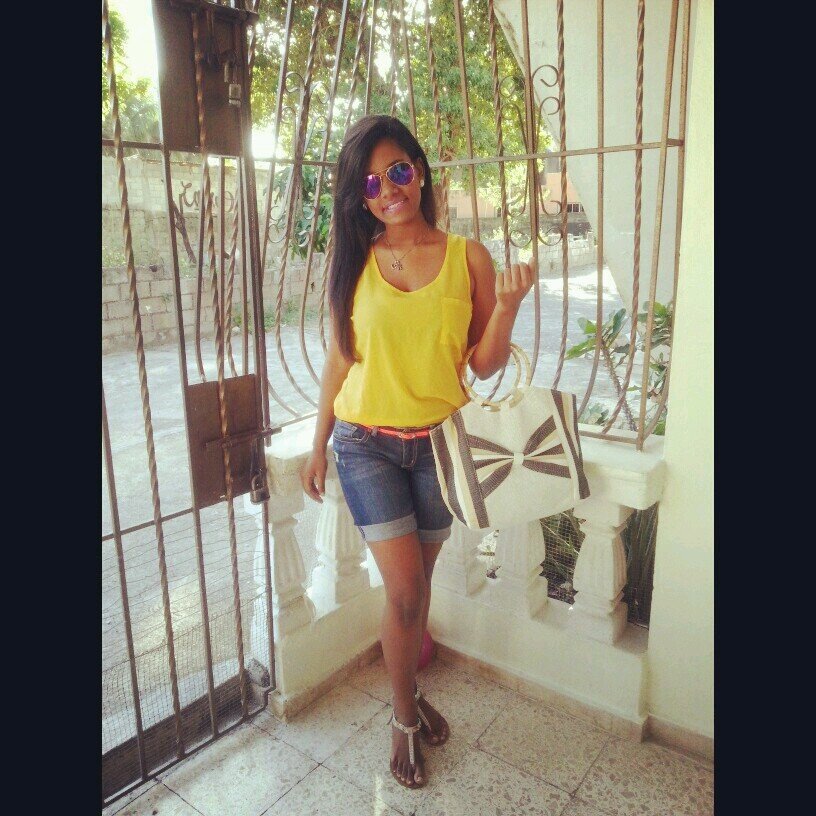 Dayanara sanchez (DayanaraSG) Twitter