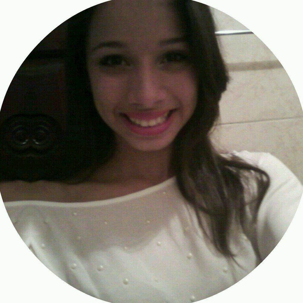 _julianaoliveir Profile Picture