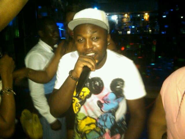 A Solo Artist,Song Writer,Love the stage a lot,I'm simply an Entertainer YO HEARD! #bbpin 28bb3776 #hola 08095042242