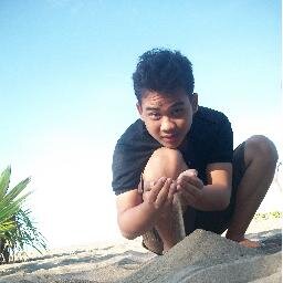 AnggaSeedrs's profile picture. Sebagai vocalis di Sunside Band.