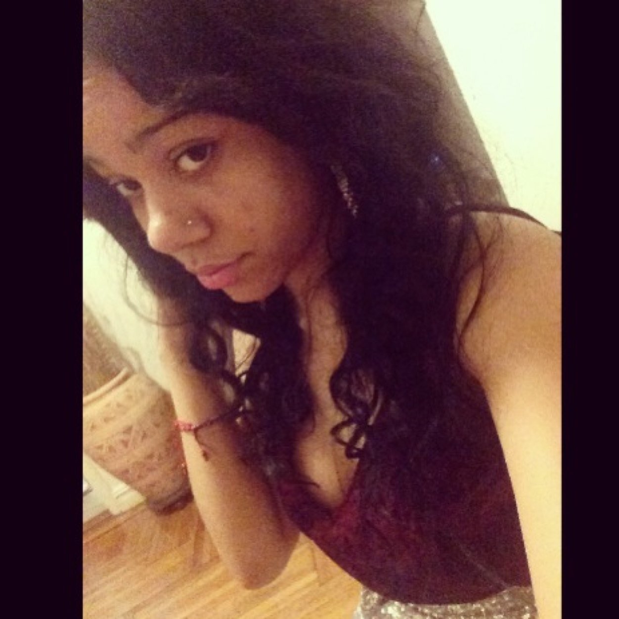 Folllow me on instagram. @gennnydoll__