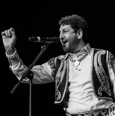 Gurdas Maan's lyrics (Fan Account)