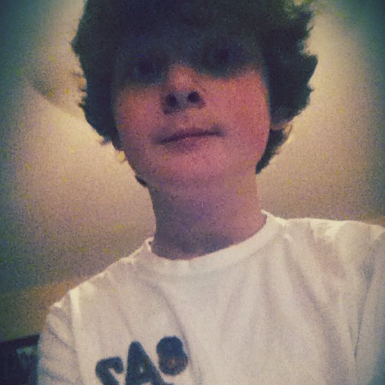 JohnnyAshburn1's profile picture. I like to think of myself as awesome!  I love having fun and love funny stuff!  I love listing to ppl singing and singing myself!  