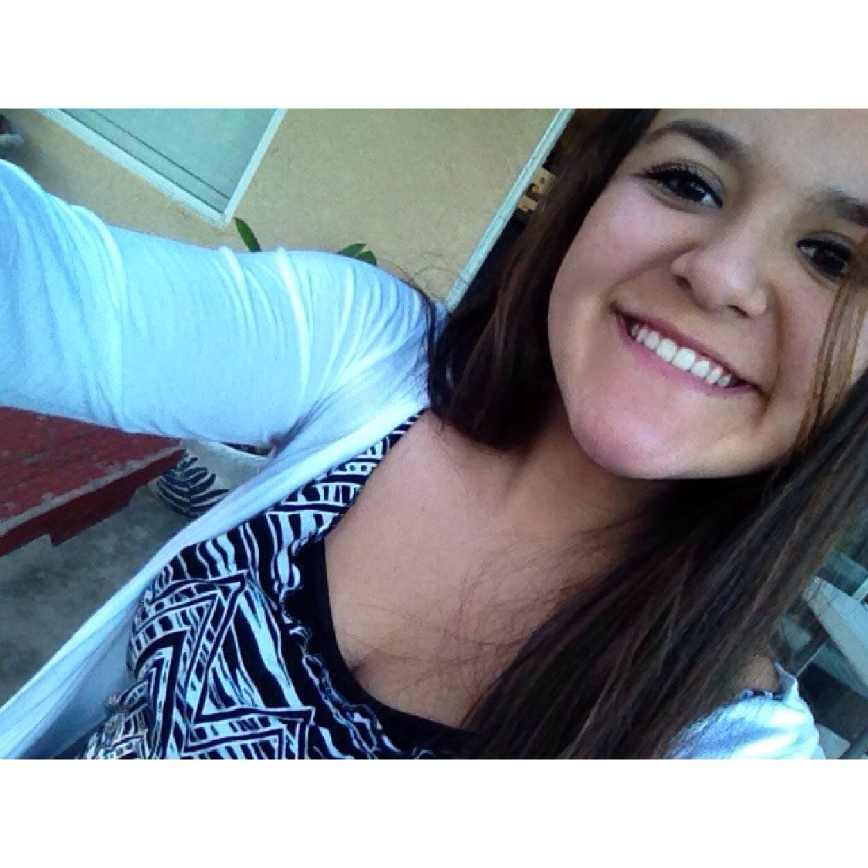 JazlinMares's profile picture. 