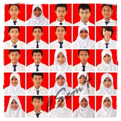 25 Alumni #sem4 yg udah pada LDR. Paling jauh sih di Makassar, tapi ntar abis lulus SMA, paling jauh di Harvard, amin o:). Tetap jadi kebanggaannya Mami Dewi ♥
