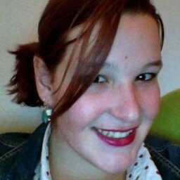 bee_reasonable's profile picture. Wesite: Positively Postive - http://t.co/0lgI2so2R1