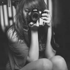 I love One Direction and Britney Spears.. :)           Follow me and I follow you back.. 3