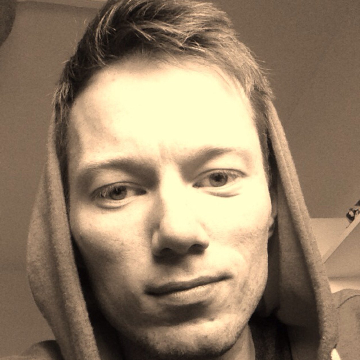 danielberth's profile picture. Sport Management graduate! ⚽️ Gooner 4 Life! ❤️