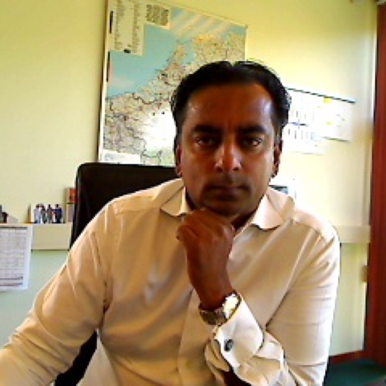 tGajadin's profile picture. 