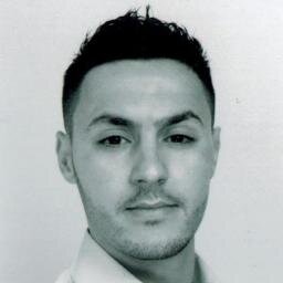 Data Engineer @Univalence — @ParisDataEng