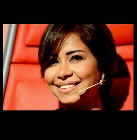 الفنانه شيرين عبد الوهاب حسابي الوحيد والرسمي بتويتر......shirenabdalwahb@