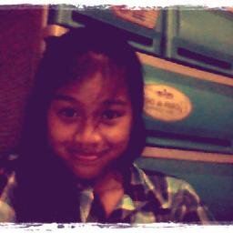 I'm a simple GIRL that protect my Dreams and Family.. :)