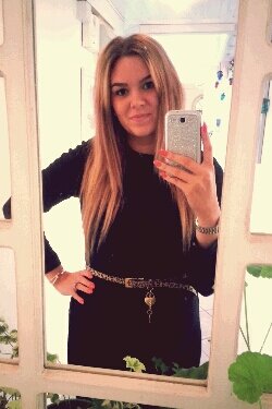 Wife to a lovely man and soon to be mummy to are baby boy ♥