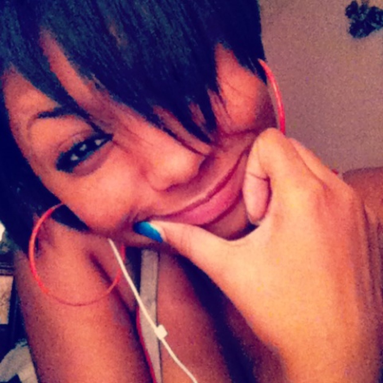 *Tyy Shavone . . im just a beautiful disaster IG: Goldd__Blooded