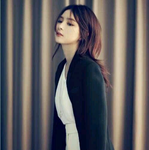 lwmeee__bot's profile picture. 배우 신세경 bot (@lwmeee) 직접 허락하에 활동중입니다