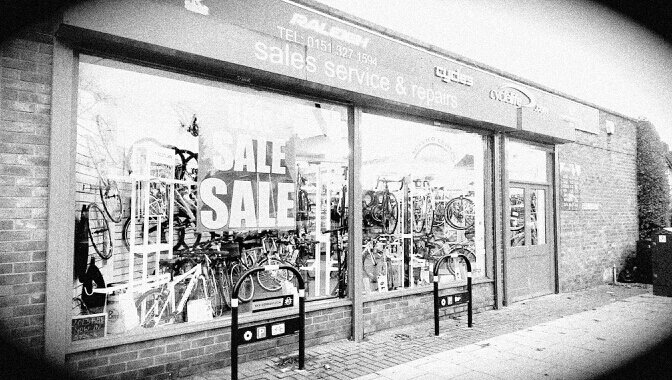 A local wirral bike shop, selling, fixing and advising wirrals finest cyclists since 1936