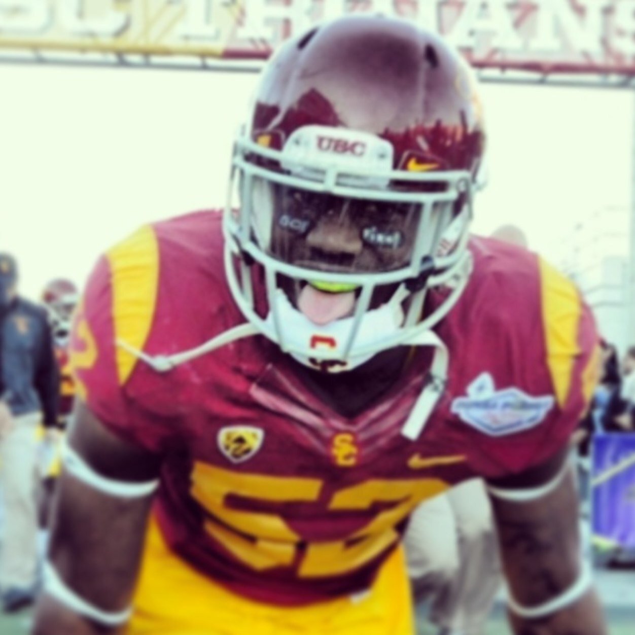 Football player at the University of southern California #52✌|raised in FL| Empire