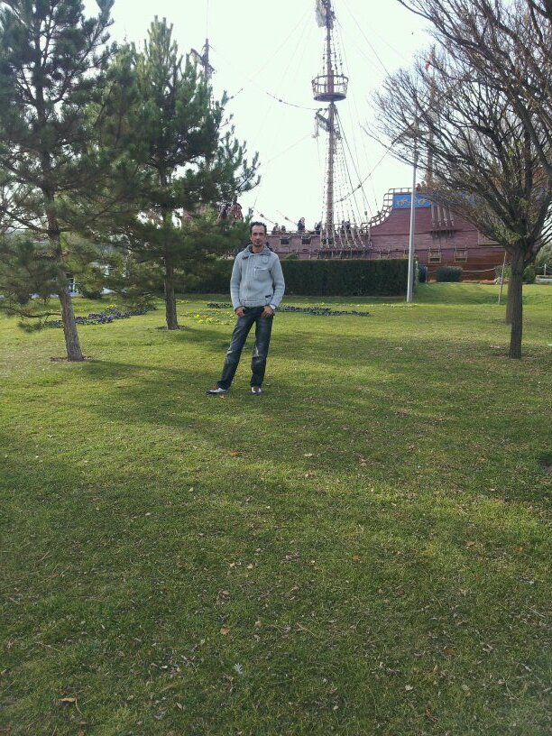 muratcubuk26's profile picture. 