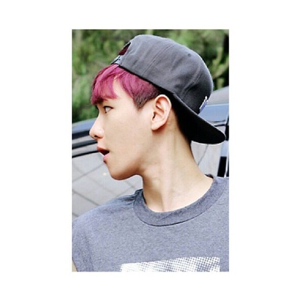 อันยองครับ~ ผมไม่กัดทักผมได้นะ ฮ่าๆๆ