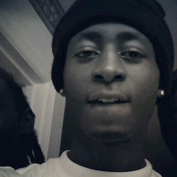 Ima real nigga im TTG..niggas hate me my name Lil Flirt