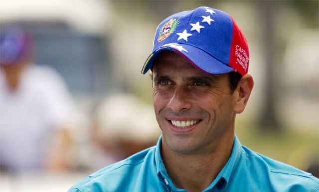 mau_acos's profile picture. Docente, 100% caprilista. Amoo a ese flaco. Sueño con una Vzla. D progreso,por eso confio en Dios y en @hcapriles. El tiempo d Dios es perfecto.