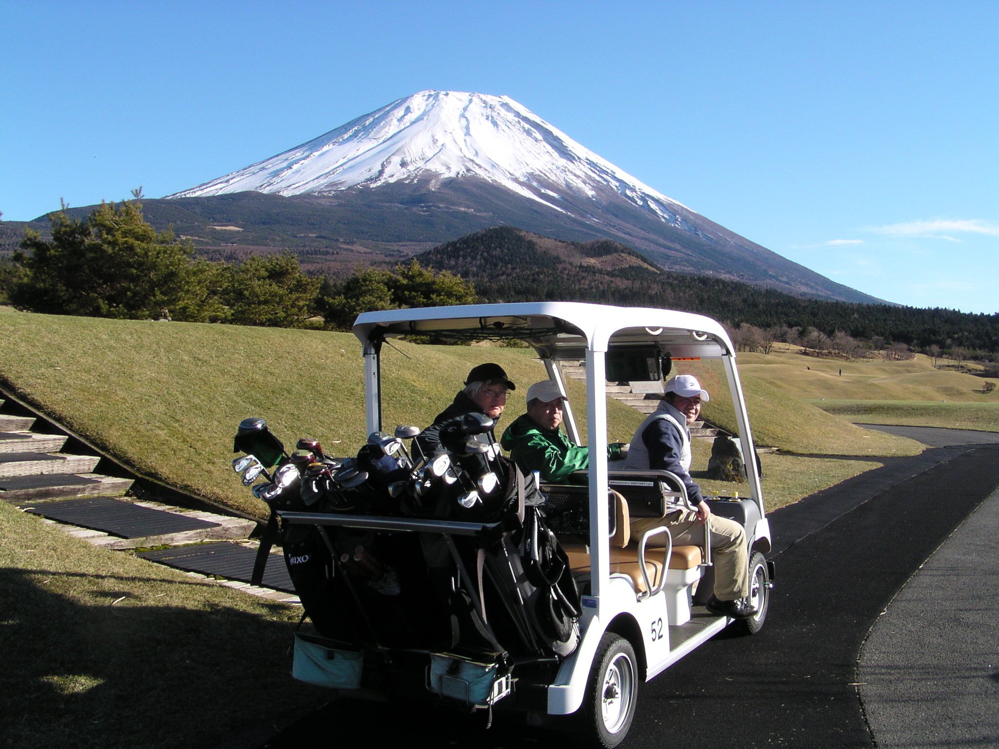 Love Golf, Love Japan.
Love Dunlop, Mizuno, Callaway.