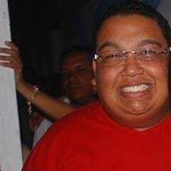 Assessor Parlamentar na Câmara Municipal do Recife Produtor de Eventos, Apaixonado pela Vida e Família e torcedor do Sport Recife. Modéstia parte sou Recifense.