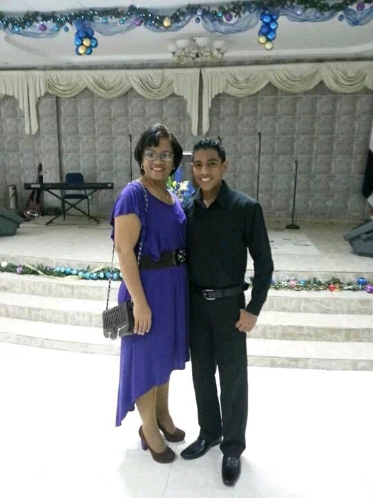 Te doy gracias Dios por amor y misericordia