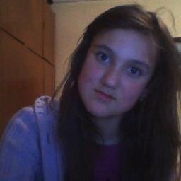 i love 1D!!! pizza, cats, carrots and i love harry styles