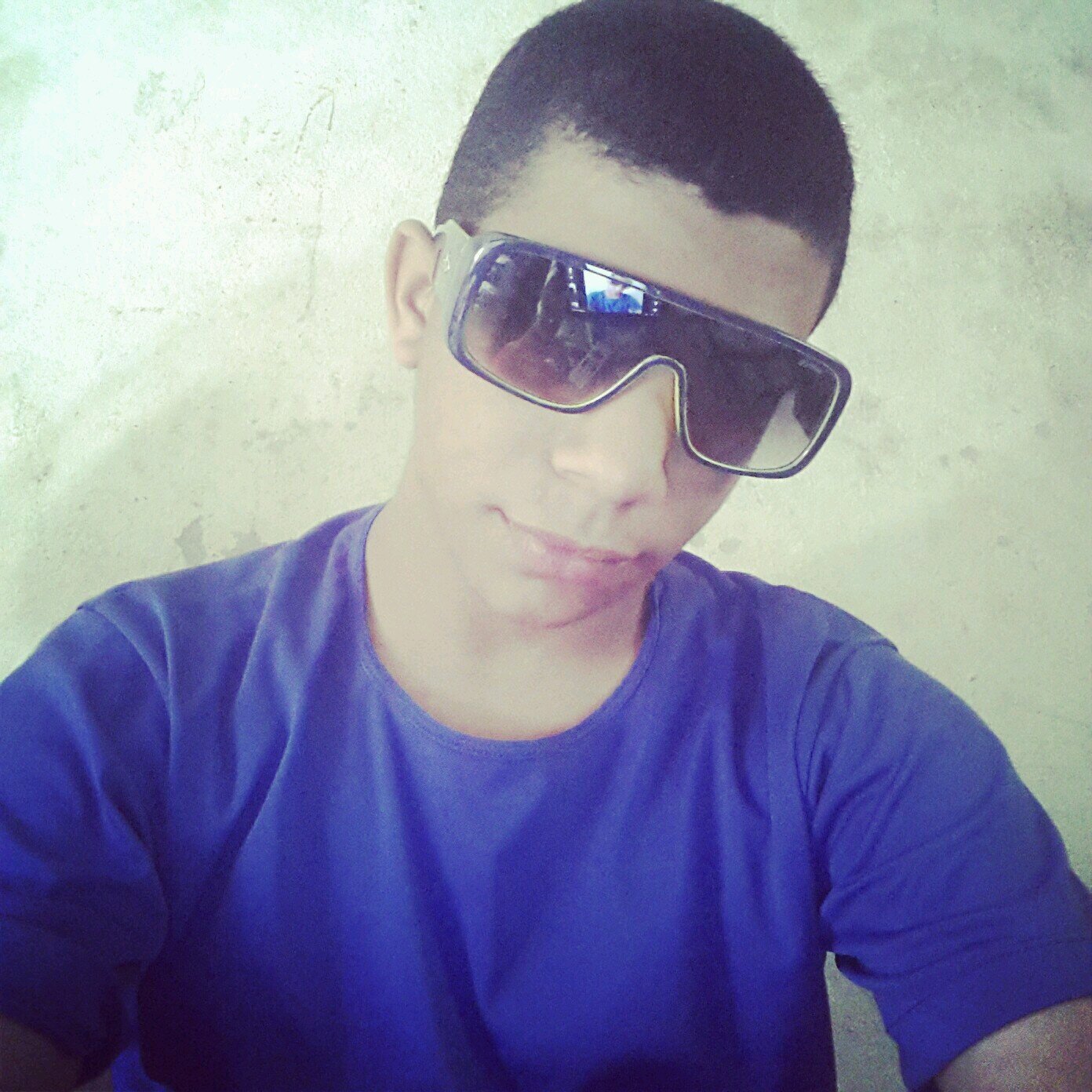 sou de cabreuva tenho 16 anos estudo na odilon franceschini em sou fan numero 1 da selena gomez