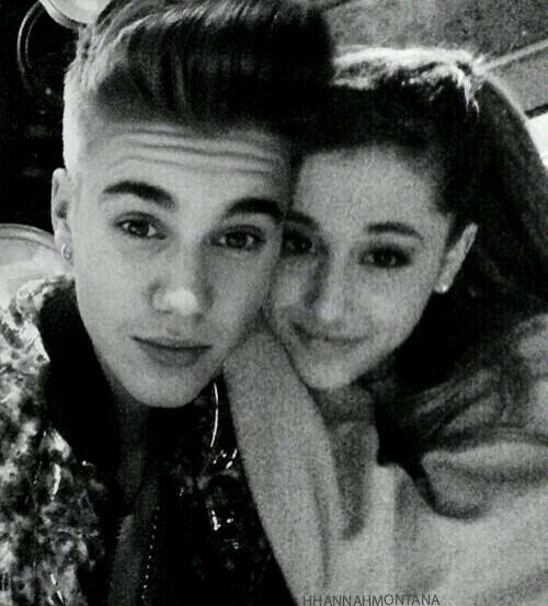 2O1O belieber. Never left never will. One day i'm gonna meet him and  tell him how much he means to me. Credits of my icon and header goes to @Drxwavonx