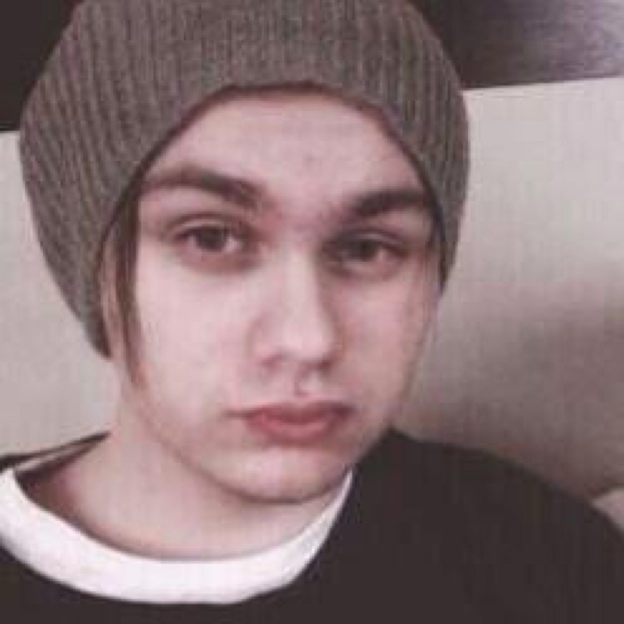 toffeeirwin's profile picture. @whiterosezarry