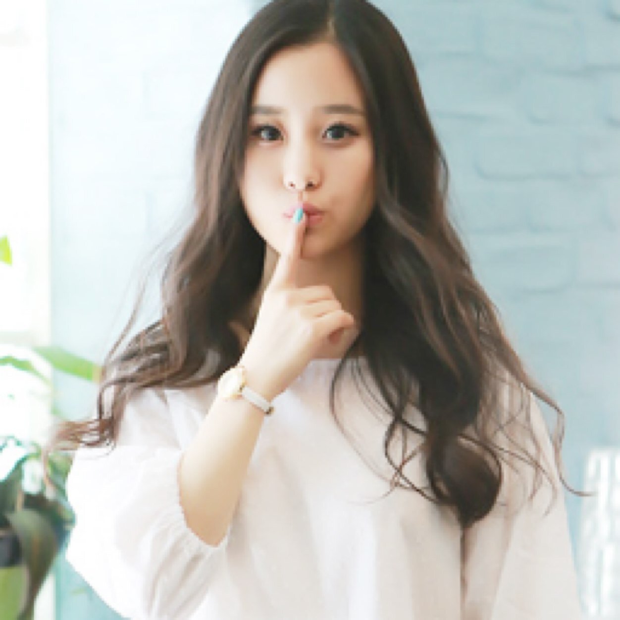 ` jailed @dday_sumin sobs