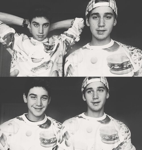 I just gave you a free follow so please check out my fanfic -http://t.co/8vD1SRUY1U