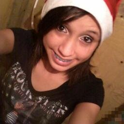 Jéssica Júlia, 15 anos , sou uma menina bem alegre !  face? https://t.co/7rIvirGy9Y