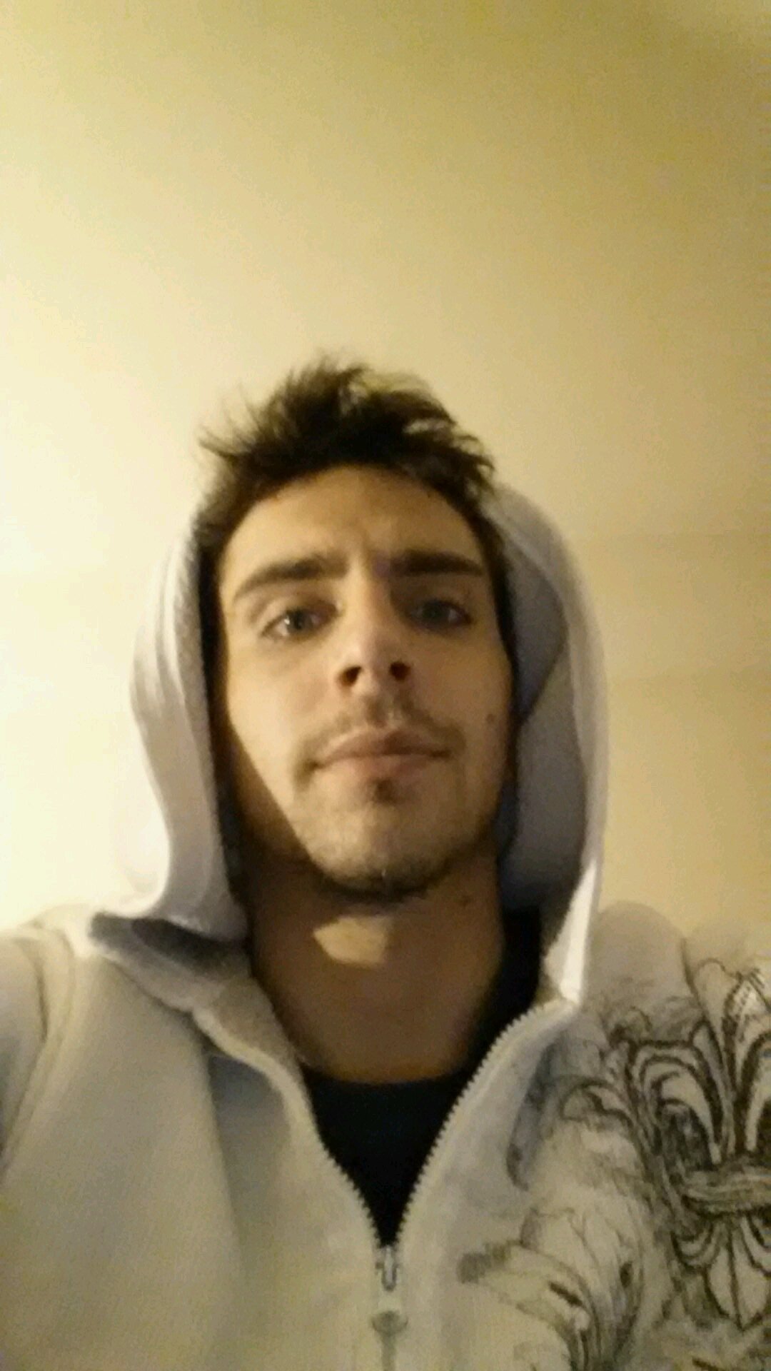 karon_ben's profile picture. Professional Appreciater. Entrepreneur. Lover of music, food, fitness.   Life is Game,  Tuck and Roll.