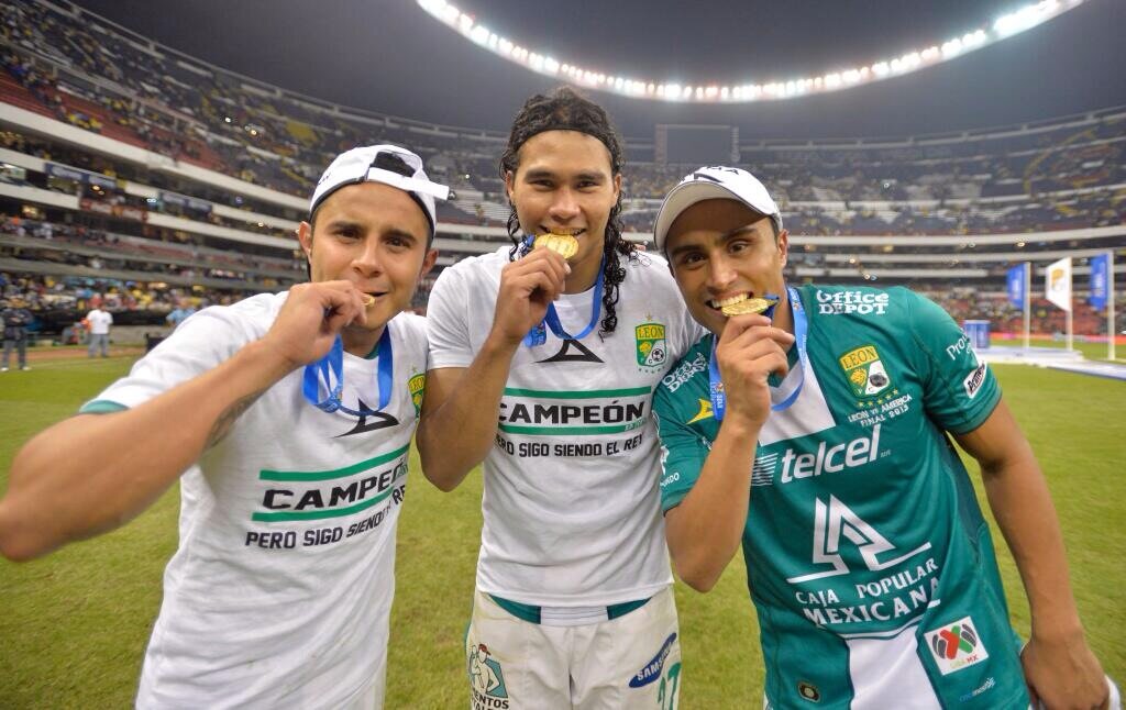 Institución comprometida con el deporte; ven y juega como los campeones en la cancha de Aris,Gullit y Chapo.Escuela filial de Leon , torneos y renta tel3115712