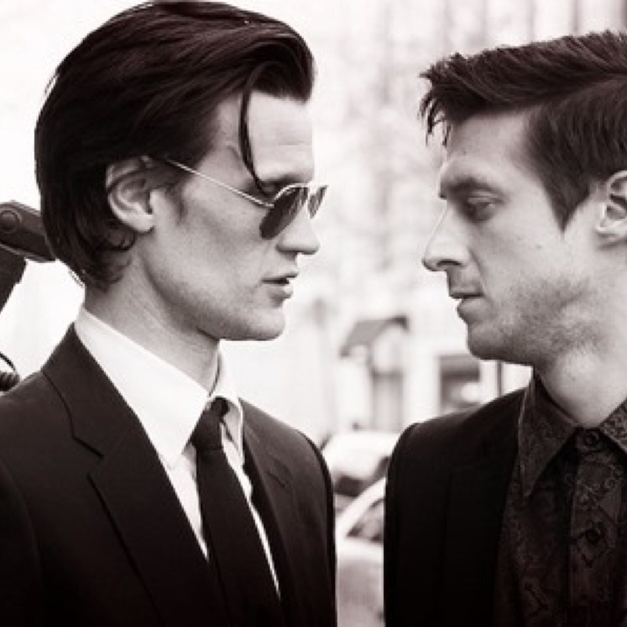 free follow from {@powerofparadox} bc she thinks you're fantastic and you're waay cooler than her :3