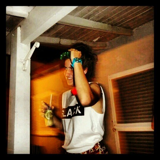 PauMaques's profile picture. Caminando En Linea Recta No Puede Uno Llegar Muy Lejos