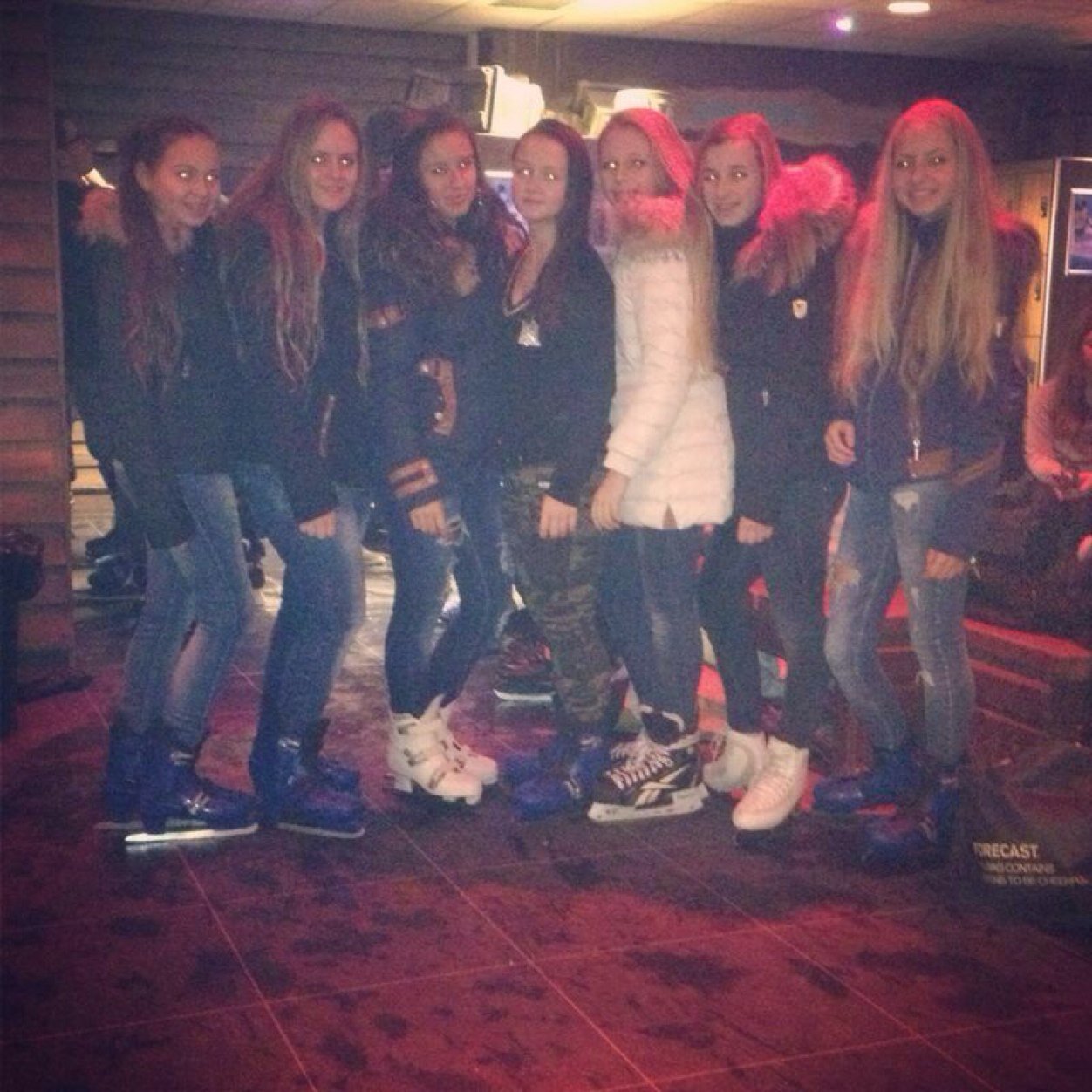 Love my bestfriends annisa chimene devennee dominiqeu dionysa marissa❤️❤️