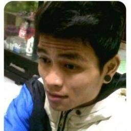 Cintailah seseorang  Ɑ̤̥̈̊ρ̥̥ɑ̤̥̈̊  ªϑª ΏyΛ ,,, dan cintailah keluarga ΏyΛ ,, sma seperti kita mencintai ΏyΛ ...